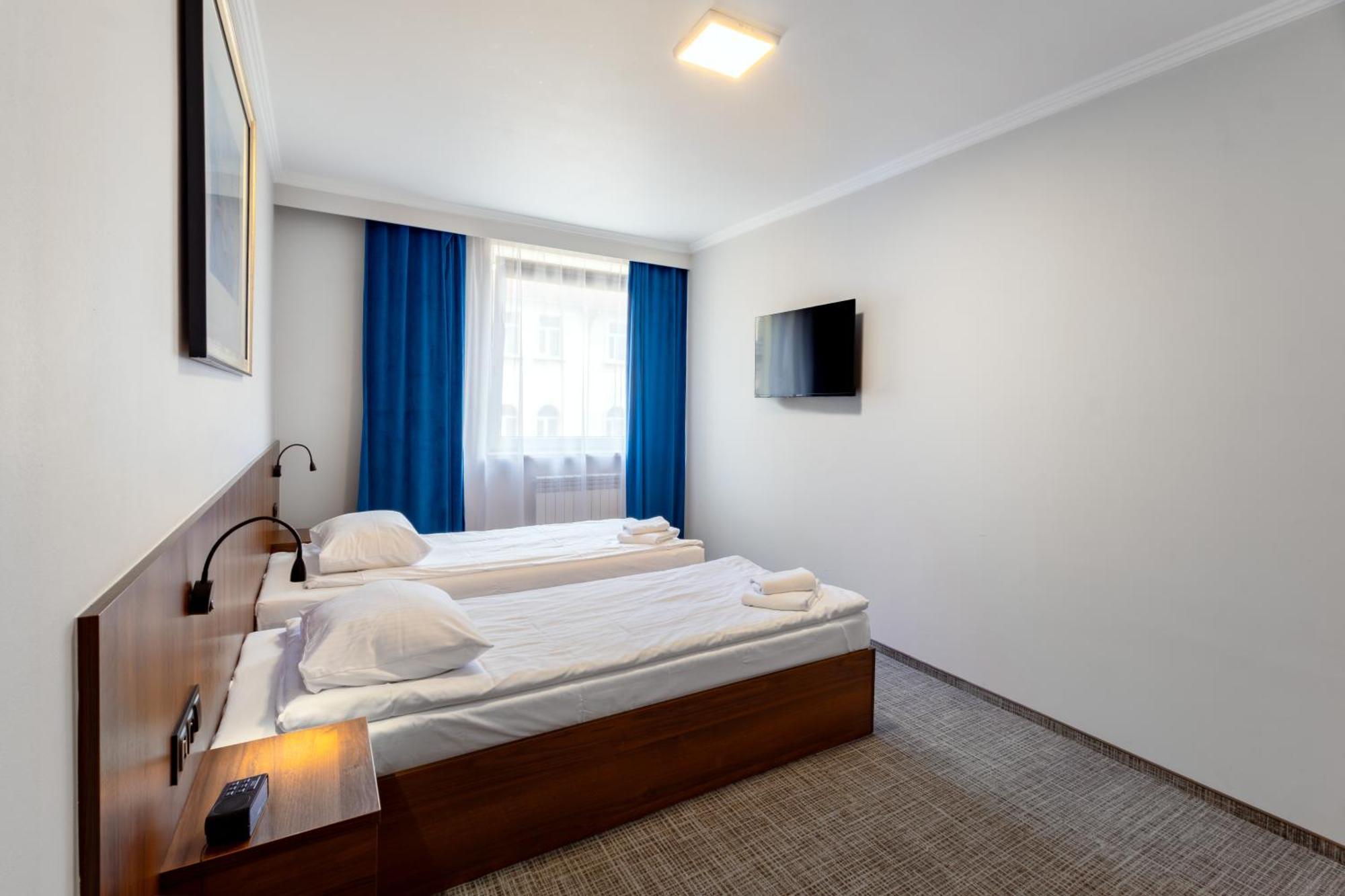 Hit Aparthotel 2*